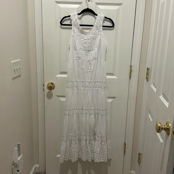 Bohemian style white maxi sundress - Picture 1 of 7
